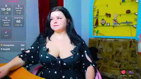 Lina online show from July 15, 6:35 pm