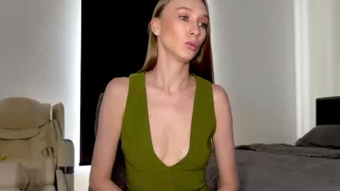 Snapshot of linaspicee chatting on February 11, 7:35 am Lina online show from February 11, 7:35 am