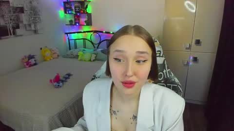 Lina online show from April 24, 9:39 pm