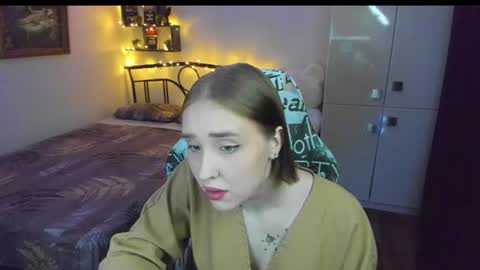 Lina online show from June 11, 9:46 pm