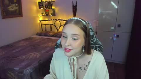 Lina online show from June 15, 9:39 pm