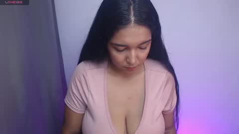 Snapshot of lincy_honeyy chatting on July 2, 6:08 am lincy_honeyy online show from July 2, 6:08 am