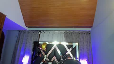  Linda  online show from June 19, 7:06 pm