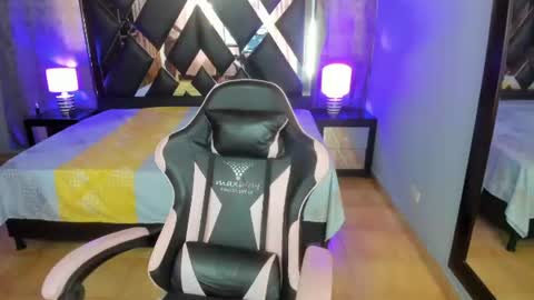  Linda  online show from July 25, 6:16 pm