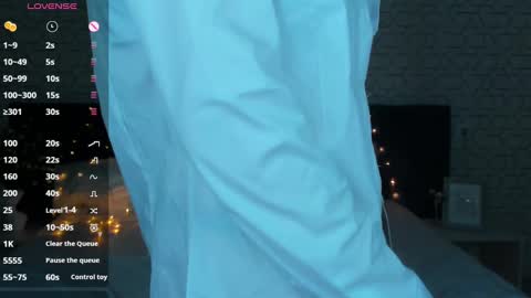 Snapshot of linda__bryant chatting on January 26, 3:48 am Linda GMT2 Mon Tu Fri Sa Su 0300am-1000 am online show from January 26, 3:48 am