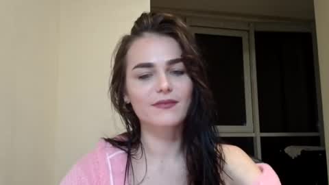 Linda online show from November 20, 8:30 pm