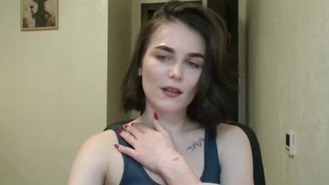 Linda online show from April 28, 7:08 pm