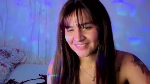 Snapshot of linda_bellucci374516 chatting on October 2, 11:01 pm Linda online show from October 2, 11:01 pm