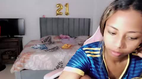 linda brown  online show from July 28, 12:48 pm
