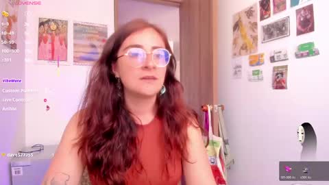 Giggles  online show from June 1, 7:26 pm