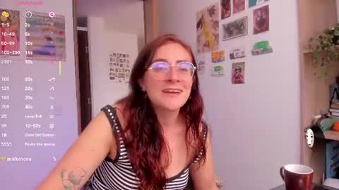 Giggles  online show from June 10, 3:33 pm