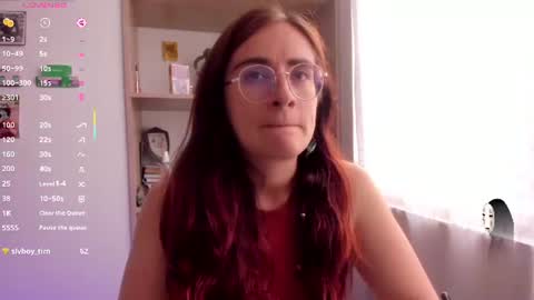 Giggles  online show from July 9, 6:01 pm