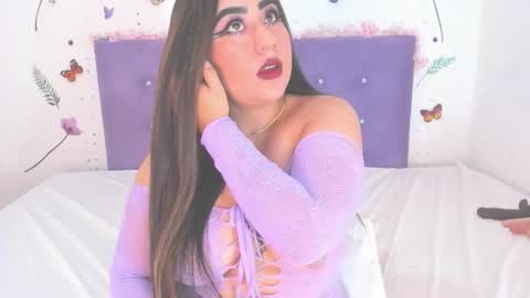 Snapshot of linda_jay_ chatting on October 15, 12:27 pm Linda  online show from October 15, 12:27 pm