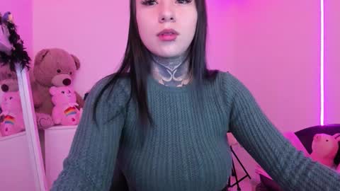 Snapshot of linda_milleer_ chatting on November 11, 8:53 pm Lindaa maria online show from November 11, 8:53 pm