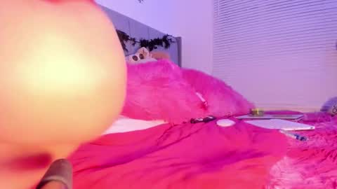 Snapshot of linda_milleer_ chatting on November 27, 2:13 am Lindaa maria online show from November 27, 2:13 am