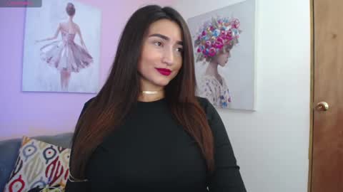 Snapshot of linda_morgan1 chatting on February 25, 12:13 pm Maria Paula online show from February 25, 12:13 pm