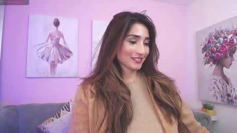 Snapshot of linda_morgan1 chatting on October 1, 12:11 pm Maria Paula online show from October 1, 12:11 pm