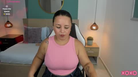 Snapshot of linda_rios_ chatting on January 25, 7:18 pm L I N D A online show from January 25, 7:18 pm