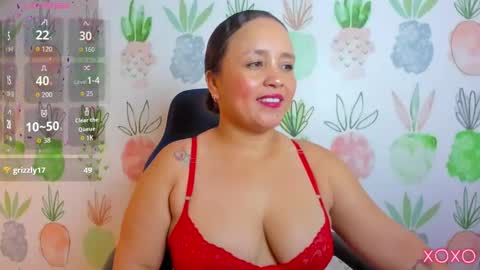 Snapshot of linda_rios_ chatting on November 11, 7:36 pm L I N D A online show from November 11, 7:36 pm