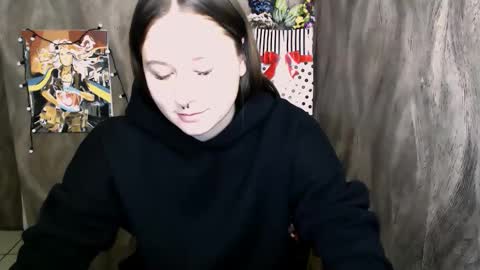 Snapshot of linda_s_ chatting on October 1, 8:42 am Linda online show from October 1, 8:42 am