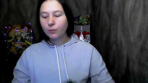 Linda online show from December 2, 11:59 am