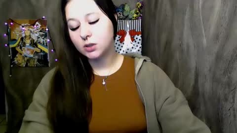 Snapshot of linda_s_ chatting on December 5, 4:03 pm Linda online show from December 5, 4:03 pm