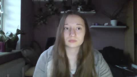 LindaAmore online show from October 19, 3:12 pm