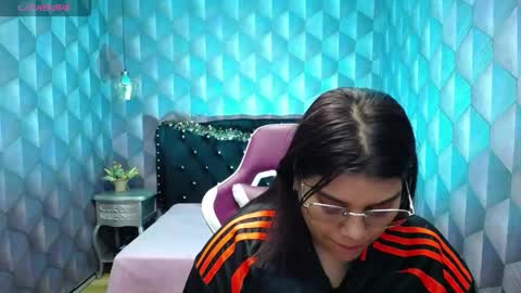 Snapshot of lindabreexlove chatting on December 30, 2:09 am online show from December 30, 2:09 am