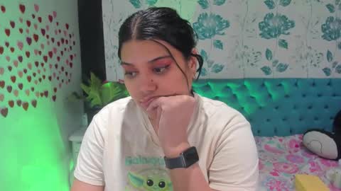 Snapshot of lindabreexlove chatting on January 30, 7:15 pm online show from January 30, 7:15 pm