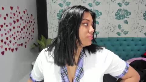 Snapshot of lindabreexlove chatting on January 31, 3:22 pm online show from January 31, 3:22 pm