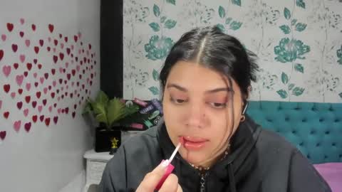    online show from February 14, 4:31 pm