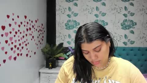 Snapshot of lindabreexlove chatting on March 1, 4:00 pm online show from March 1, 4:00 pm