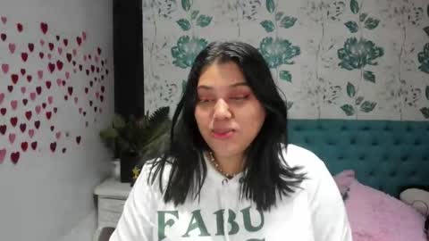 Snapshot of lindabreexlove chatting on March 6, 6:16 pm online show from March 6, 6:16 pm