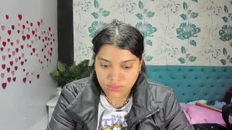 Snapshot of lindabreexlove chatting on March 9, 5:28 pm online show from March 9, 5:28 pm