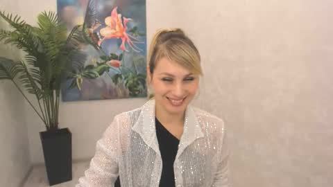 lindasandy online show from March 10, 7:13 am
