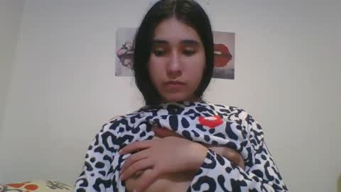 Snapshot of lindra0956 chatting on January 9, 1:50 am lindra0956 online show from January 9, 1:50 am