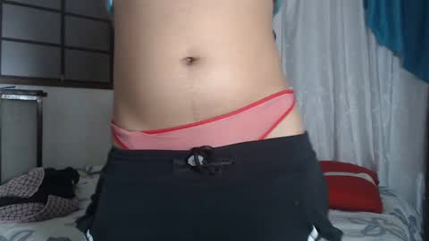 Snapshot of lindra0956 chatting on December 21, 2:30 am lindra0956 online show from December 21, 2:30 am