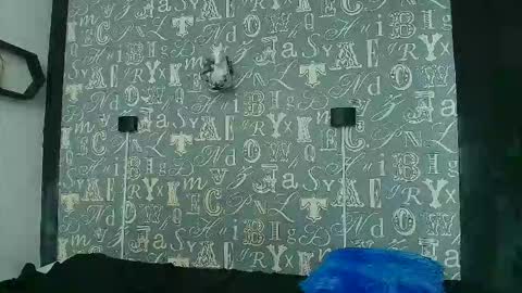  Lindsey  online show from September 27, 11:59 am