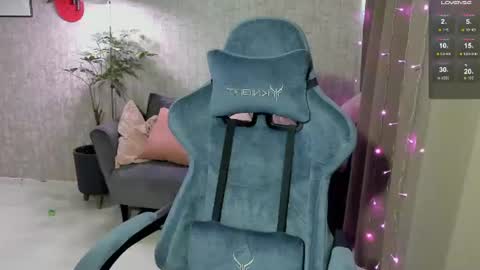 Lina online show from June 29, 6:52 am