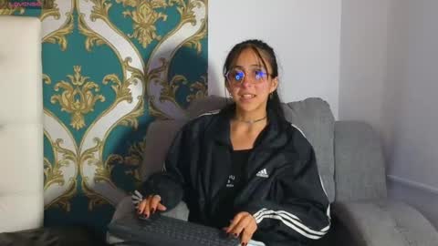 ling ling24 online show from January 7, 6:27 am