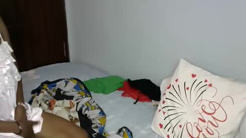 Snapshot of linniecarol chatting on October 31, 11:00 am Linniecarol online show from October 31, 11:00 am