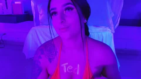 Snapshot of linoshka_1 chatting on September 13, 9:03 pm Luciana online show from September 13, 9:03 pm