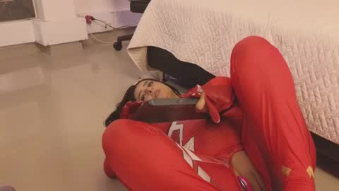 Snapshot of linoshka_1 chatting on September 18, 9:39 pm Luciana online show from September 18, 9:39 pm