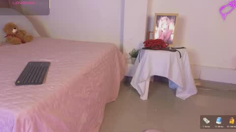 Snapshot of linoshka_1 chatting on November 20, 8:41 pm Luciana online show from November 20, 8:41 pm