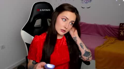 Snapshot of linphea chatting on February 1, 6:39 pm Tina online show from February 1, 6:39 pm