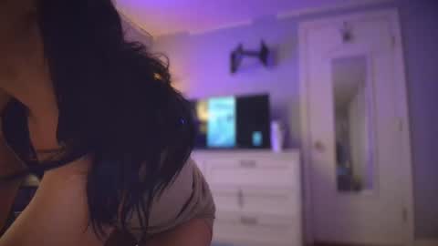 Snapshot of linuxgirlsudosu chatting on January 16, 10:32 am linuxgirlsudosu online show from January 16, 10:32 am