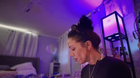 Snapshot of linuxgirlsudosu chatting on March 5, 5:18 pm linuxgirlsudosu online show from March 5, 5:18 pm