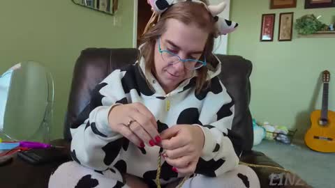 Snapshot of linzy19 chatting on November 6, 3:02 pm Linzy19 online show from November 6, 3:02 pm