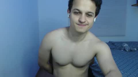 Snapshot of lioncluess chatting on November 3, 1:08 am Lion Cluess online show from November 3, 1:08 am