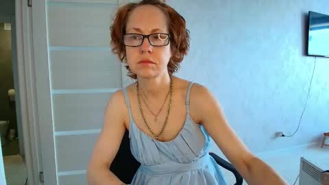 Liora Weiss online show from May 9, 7:02 am